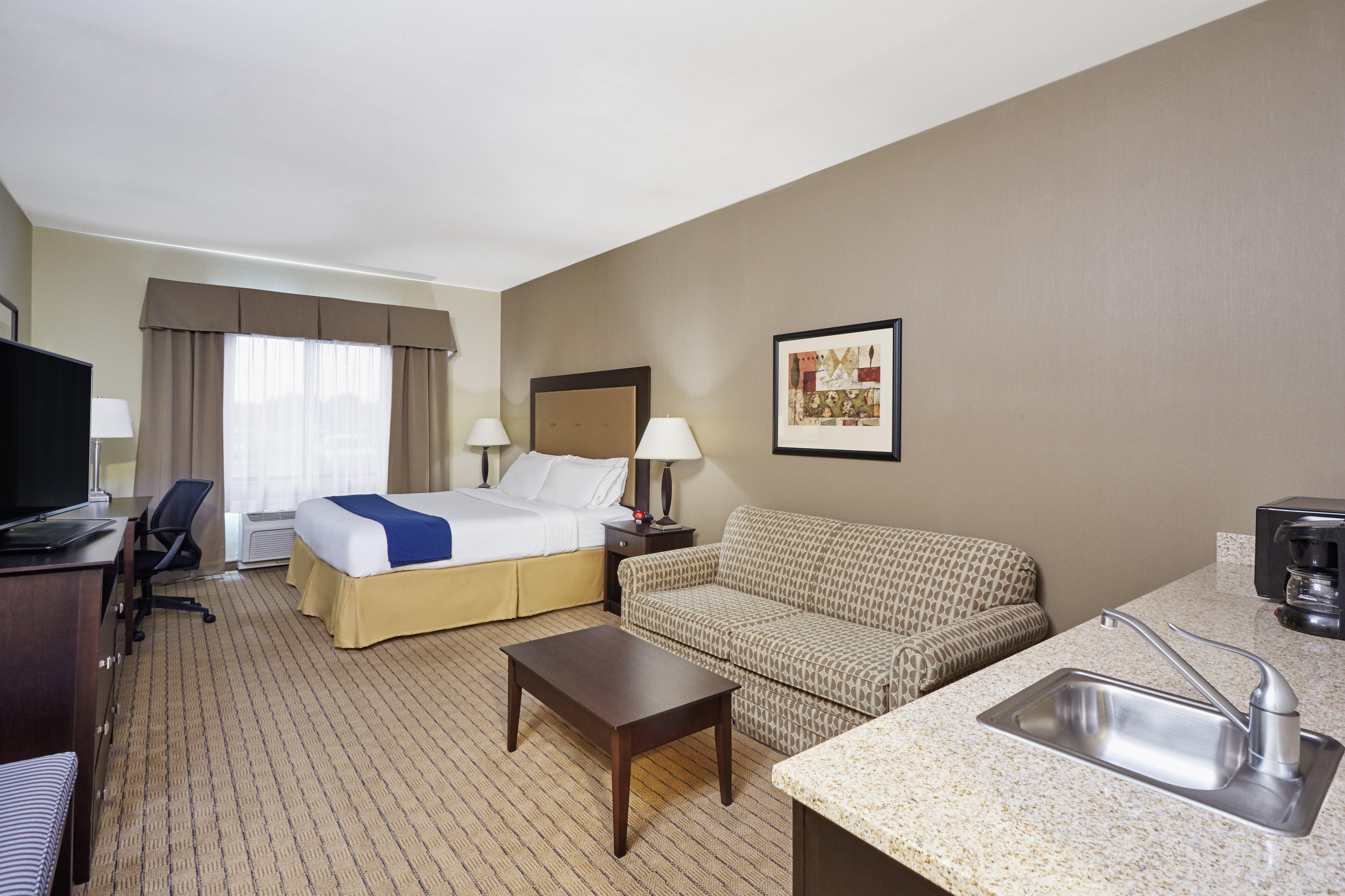 Holiday Inn Express & Suites Madison-Verona By Ihg Kültér fotó