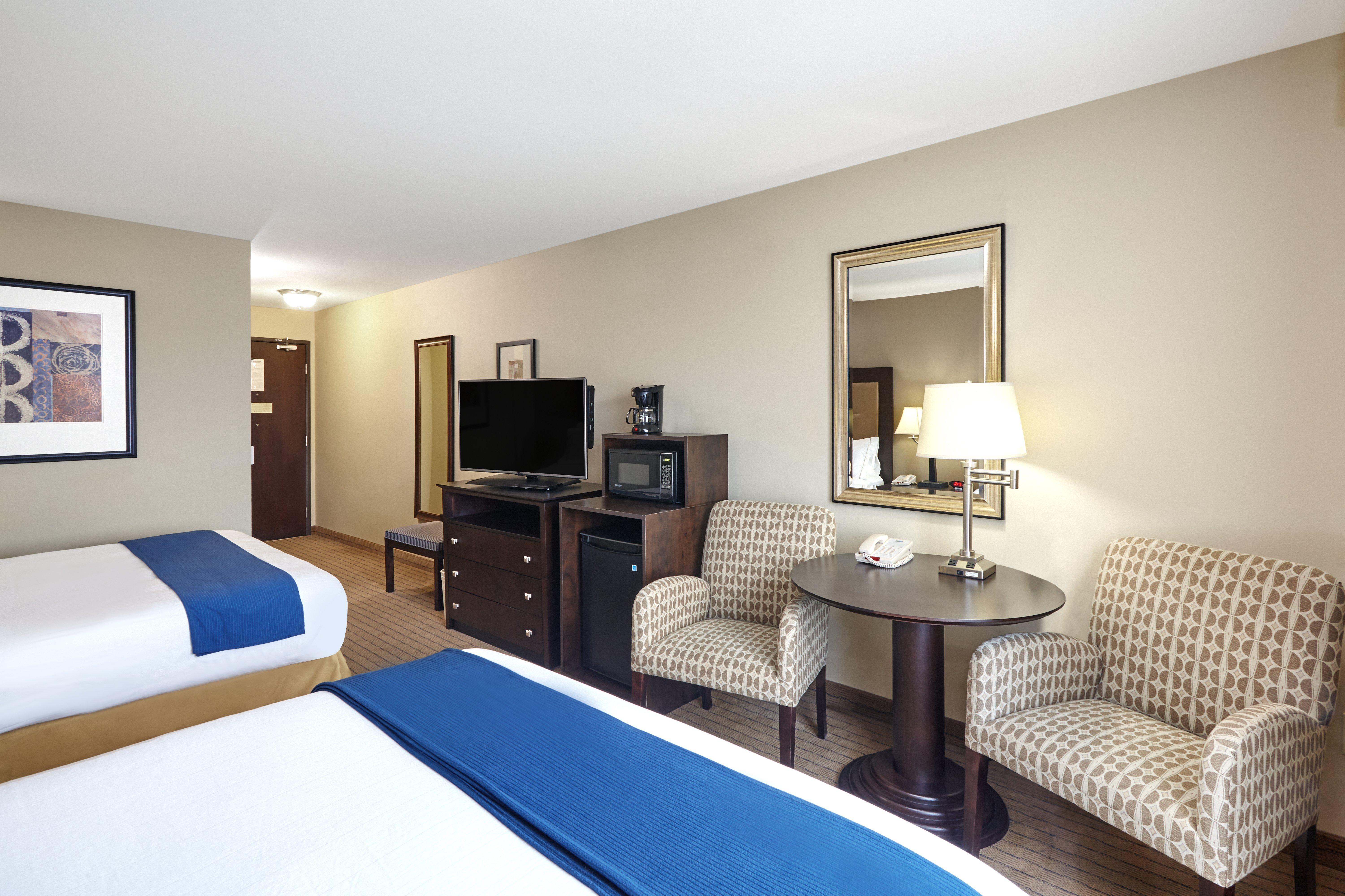 Holiday Inn Express & Suites Madison-Verona By Ihg Kültér fotó