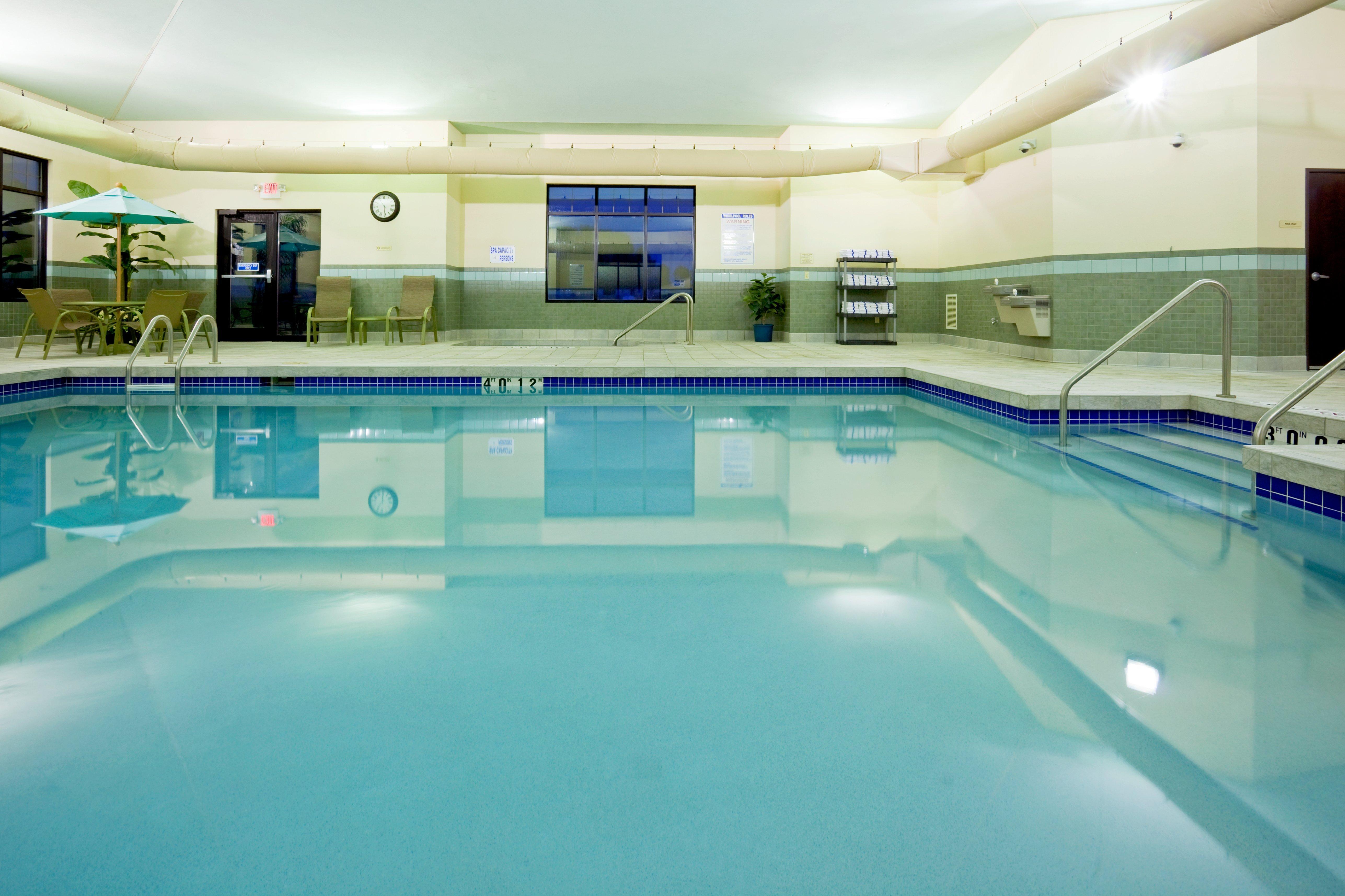 Holiday Inn Express & Suites Madison-Verona By Ihg Kültér fotó