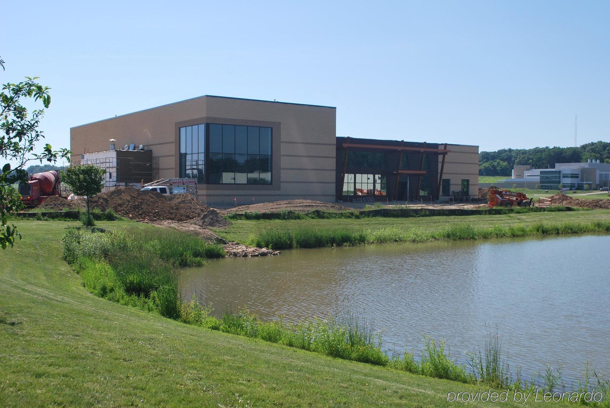 Holiday Inn Express & Suites Madison-Verona By Ihg Kültér fotó